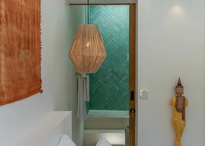Casawatu - Iconic 2br In Bingin, Villa